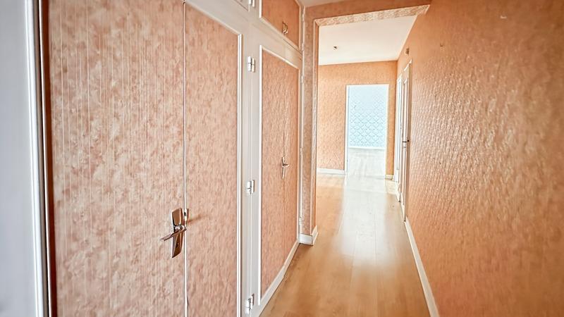 Appartement - 75 m² - 3 pièces