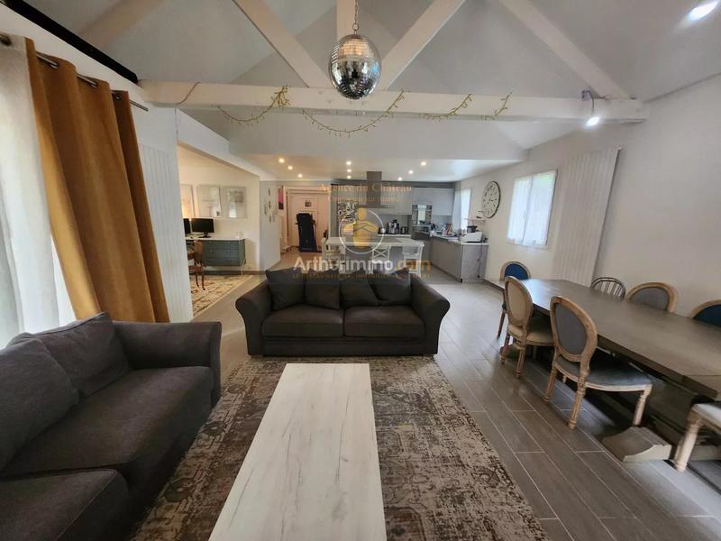 Maison - 164 m² - 7 pièces