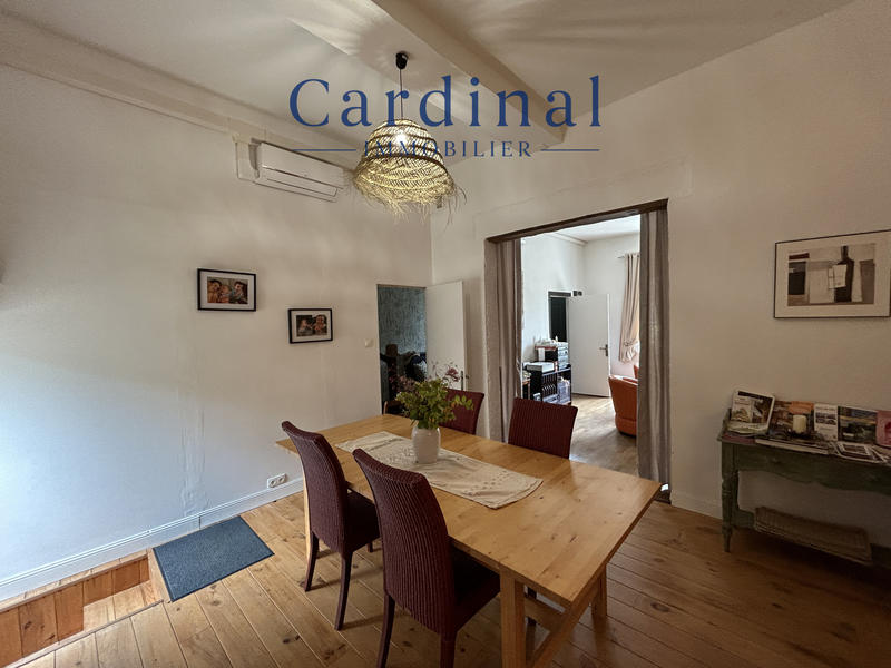 Maison - 150 m² - 8 pièces