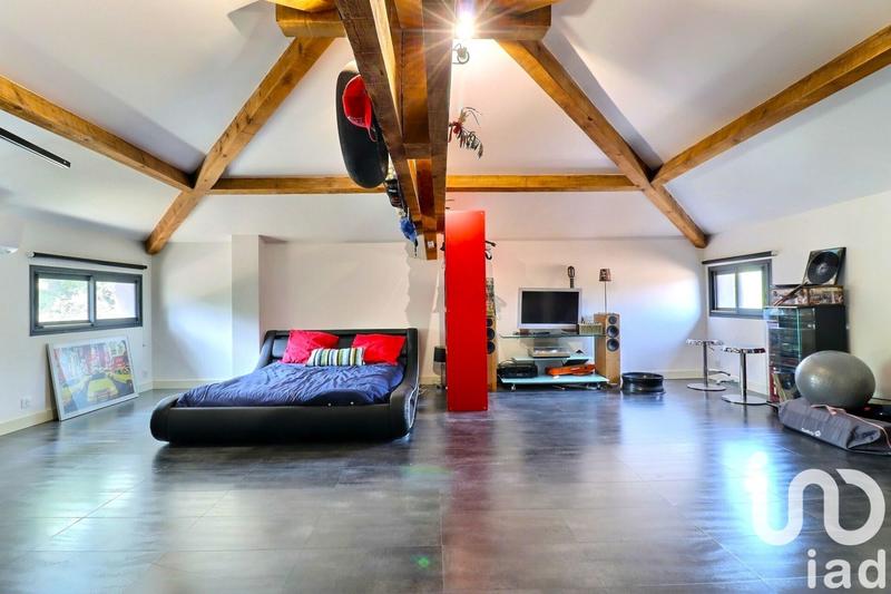 Maison - 182 m² - 5 pièces