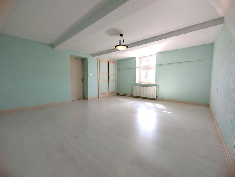 Propriété - 140 m² - 5 pièces