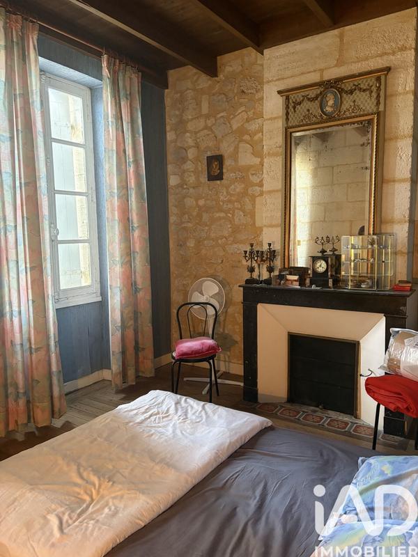 Maison - 340 m² - 12 pièces