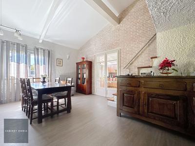 Maison - 156 m² - 6 pièces