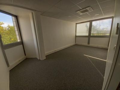 Bureau - 426 m²
