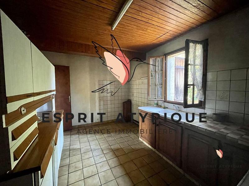 Propriété - 92 m² - 4 pièces