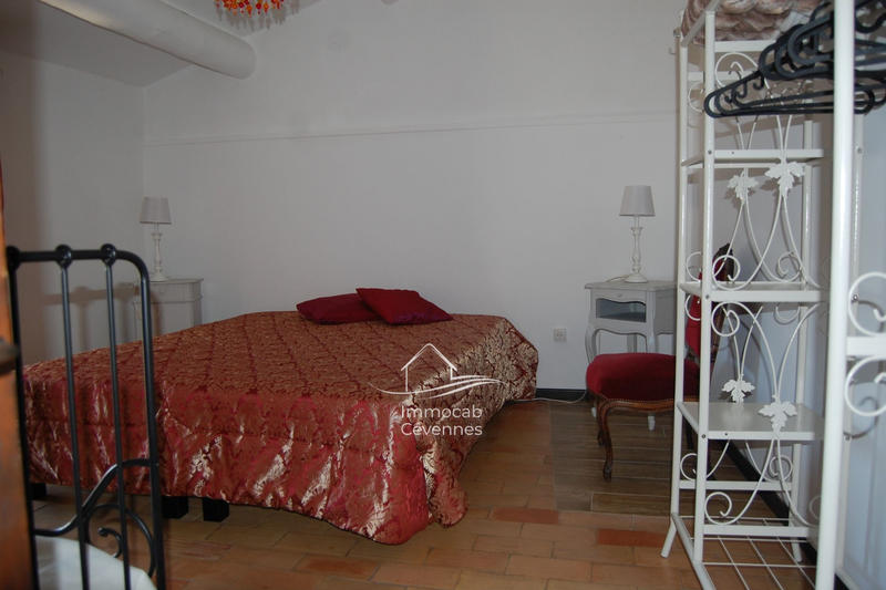 Mas - 211 m² - 8 pièces