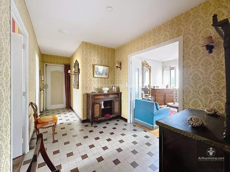 Appartement - 82 m² - 4 pièces