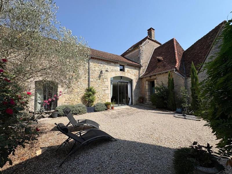 Maison de village - 160 m² - 6 pièces