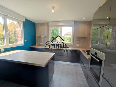 Maison - 150 m² - 7 pièces