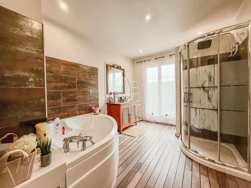 Maison - 126 m² - 5 pièces