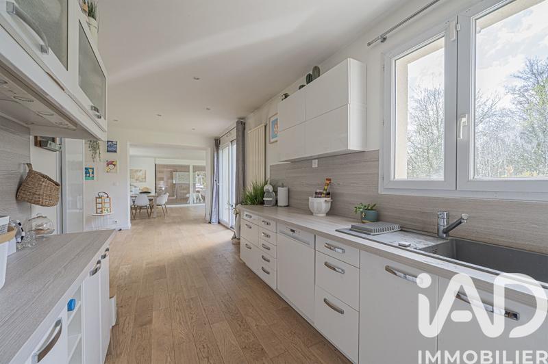Maison - 174 m² - 7 pièces