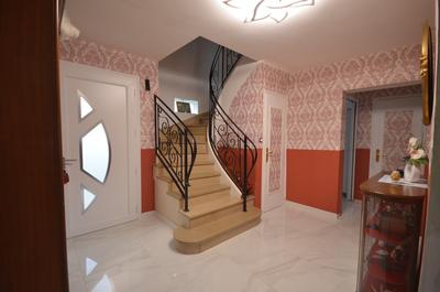 Maison - 158 m² - 6 pièces