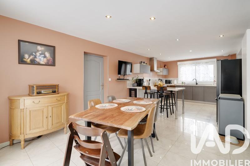 Maison - 168 m² - 7 pièces