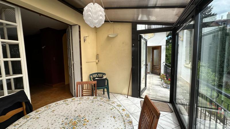 Maison - 190 m² - 9 pièces