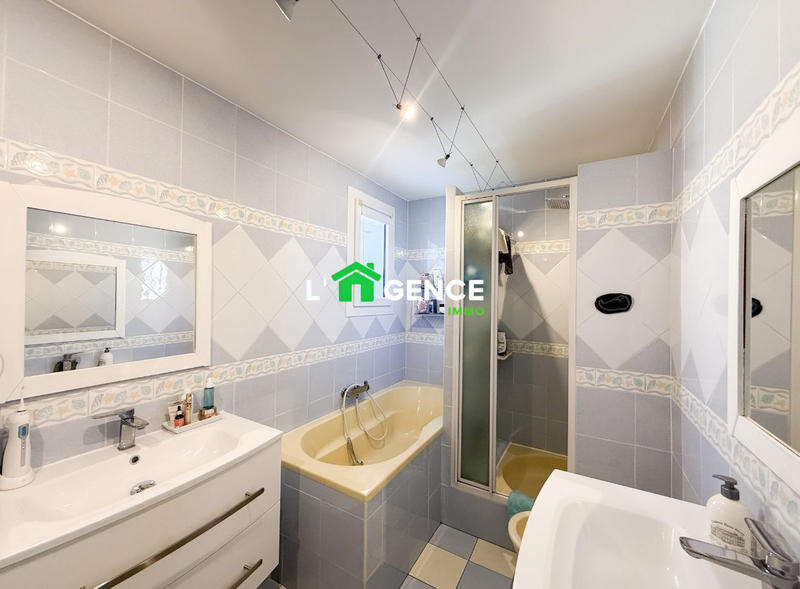 Maison - 120 m² - 6 pièces