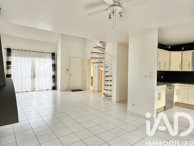 Maison - 127 m² - 6 pièces