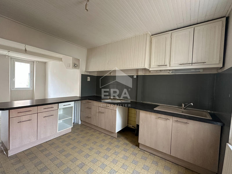 Appartement - 111 m² - 4 pièces