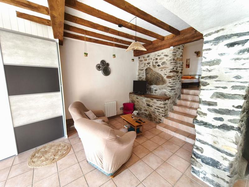 Immeuble - 140 m² - 6 pièces