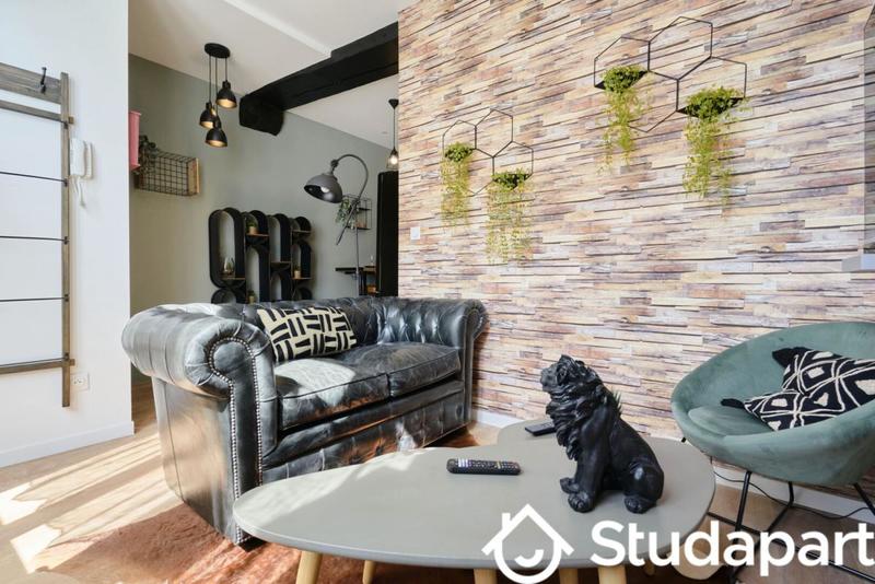 Chambre - 11 m² - 1 pièce