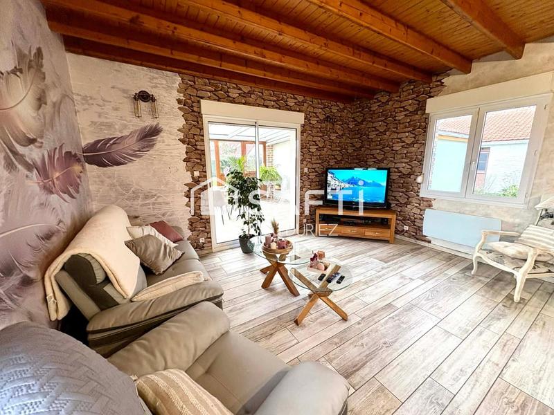 Maison - 160 m² - 10 pièces