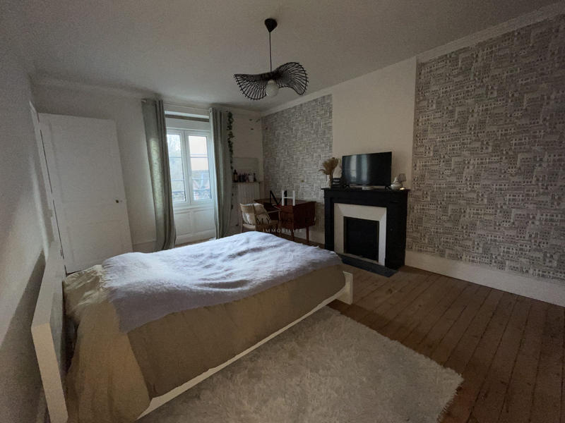 Maison - 140 m² - 5 pièces