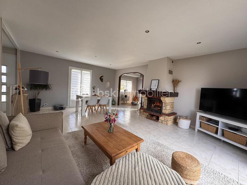 Maison traditionnelle - 124 m² - 5 pièces