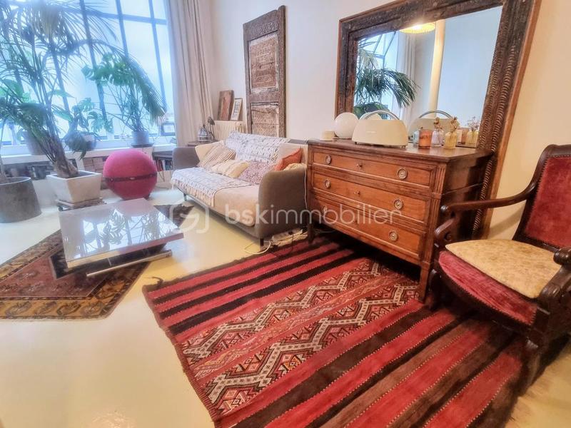 Loft - 66 m² - 2 pièces