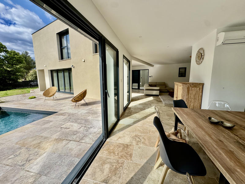 Villa - 160 m² - 6 pièces