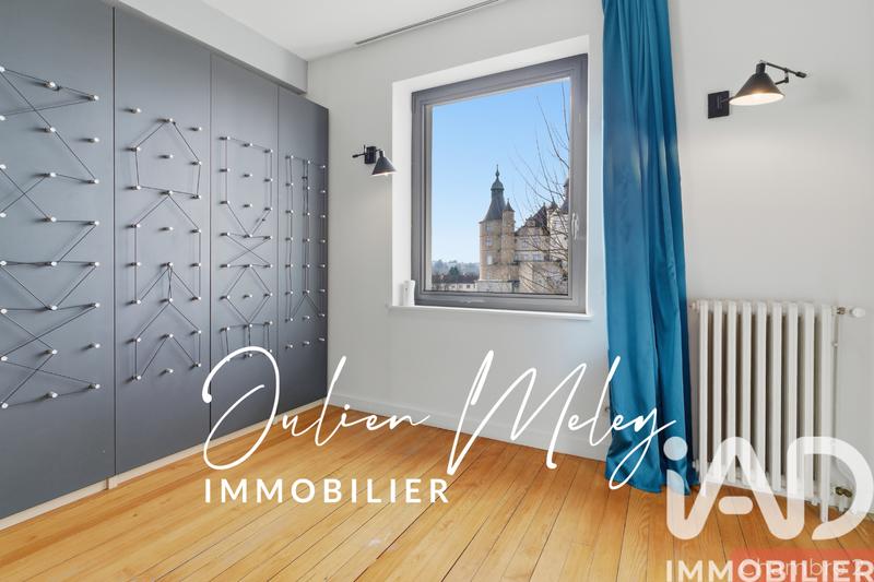 Maison de maîtres - 245 m² - 8 pièces
