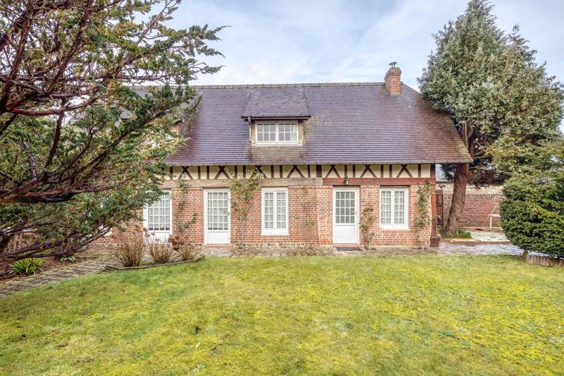 Maison - 200 m² - 5 pièces