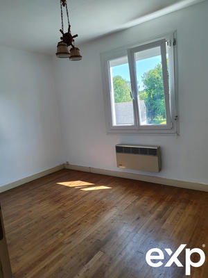 Maison traditionnelle - 120 m² - 6 pièces