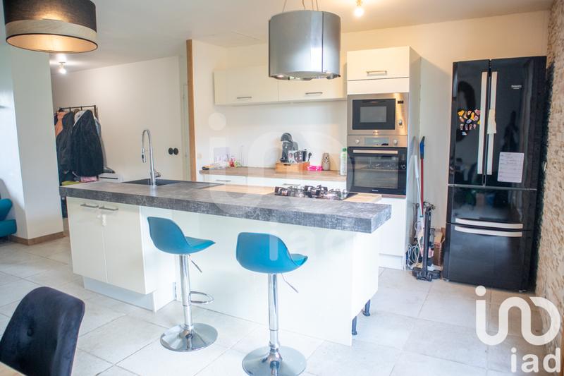 Maison - 98 m² - 5 pièces