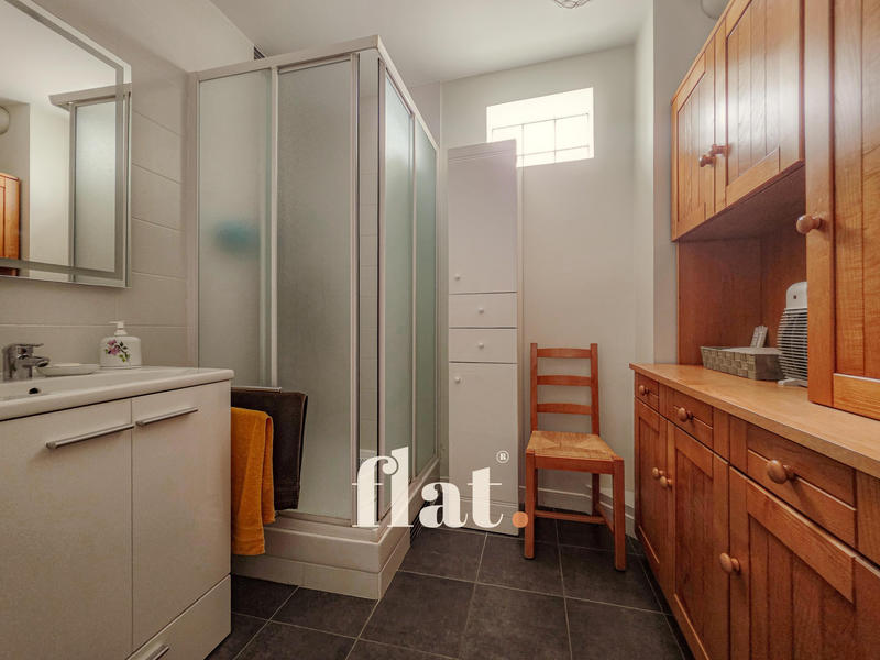 Appartement - 75 m² - 3 pièces