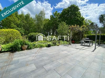 Maison - 172 m² - 9 pièces