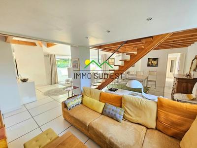 Maison - 160 m² - 7 pièces