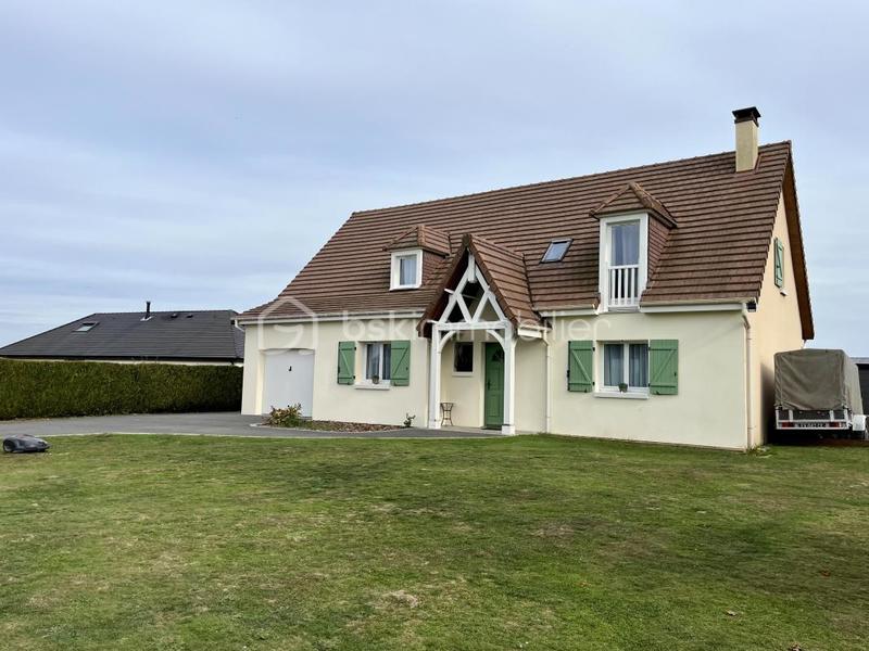 Maison - 155 m² - 6 pièces