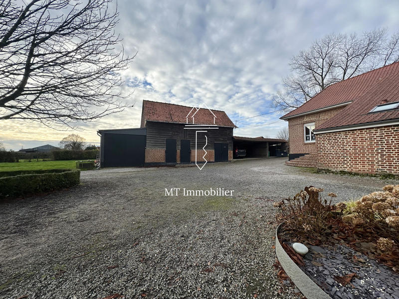 Maison - 148 m² - 5 pièces