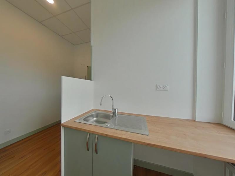 Bureau - 42 m² - 1 pièce