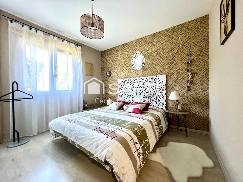 Maison - 140 m² - 5 pièces