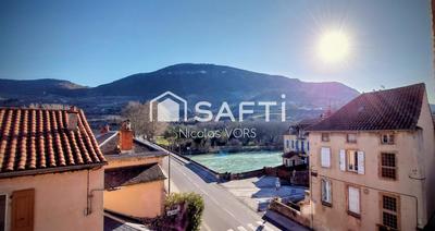 Appartement - 137 m² - 4 pièces