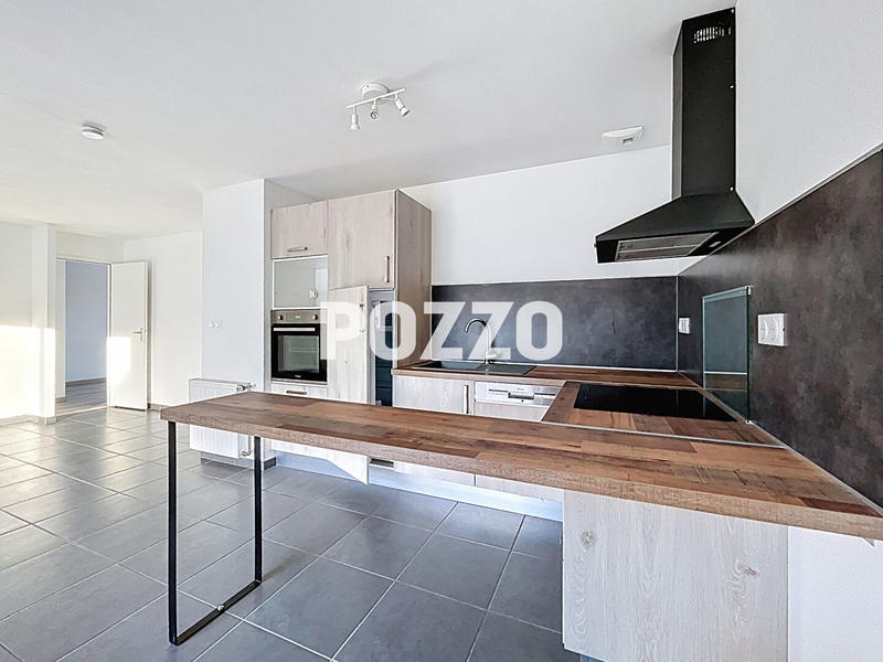 Maison - 66 m² - 3 pièces