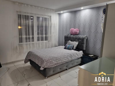 Maison contemporaine - 160 m² - 7 pièces