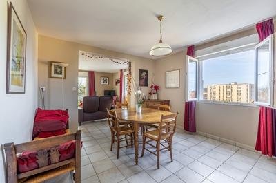 Maison - 154 m² - 7 pièces