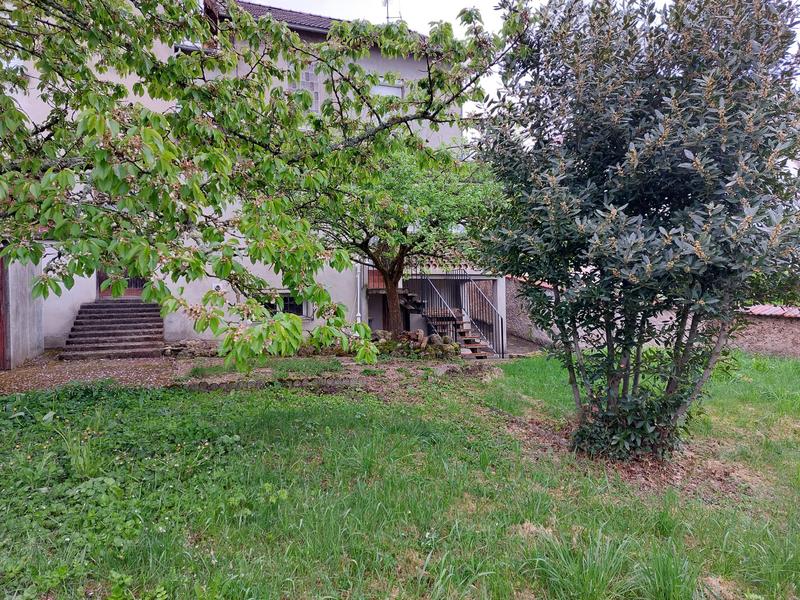 Maison - 221 m² - 8 pièces