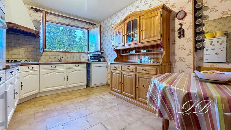 Maison - 110 m² - 4 pièces