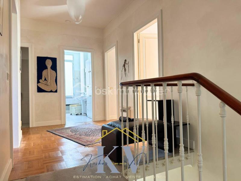 Maison - 170 m² - 6 pièces