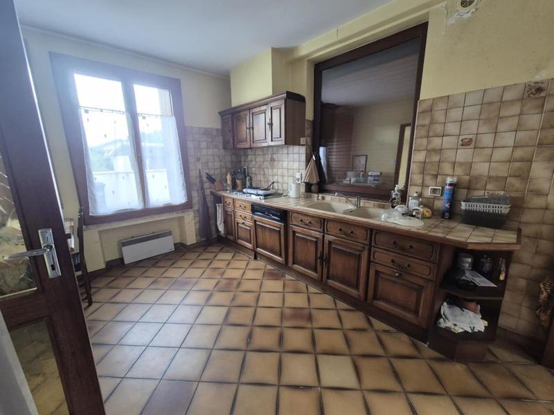 Maison - 189 m² - 5 pièces