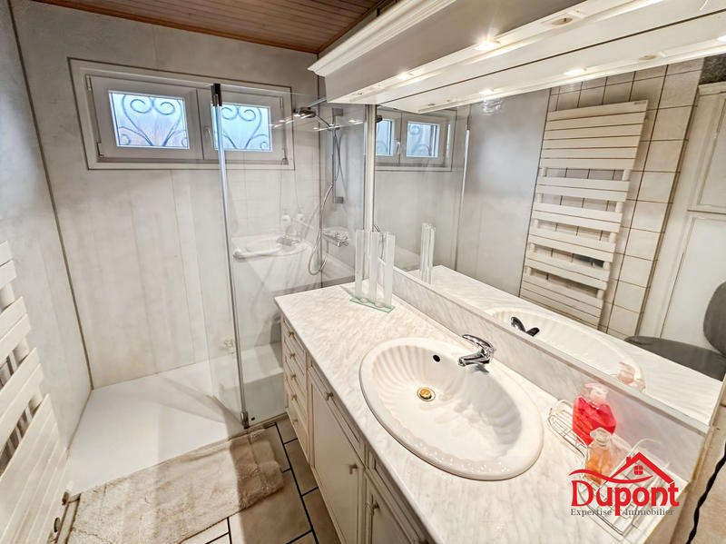 Maison - 100 m² - 5 pièces