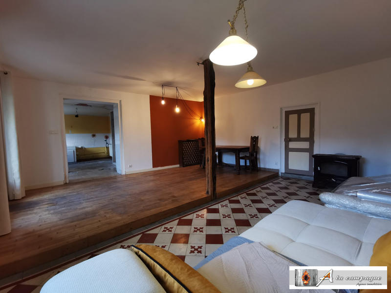 Maison ancienne - 142 m² - 7 pièces