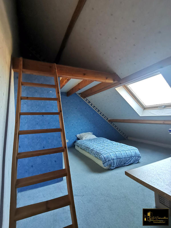 Maison - 192 m² - 9 pièces